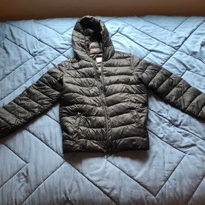 Old Navy - Black Puffer Jacket - Kids XL